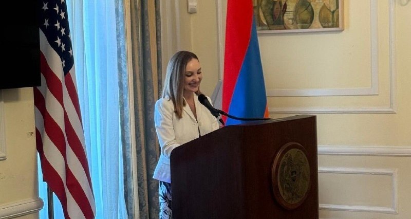 Лилит Макунц отказалась от мандата депутата парламента Армении — ЦИК