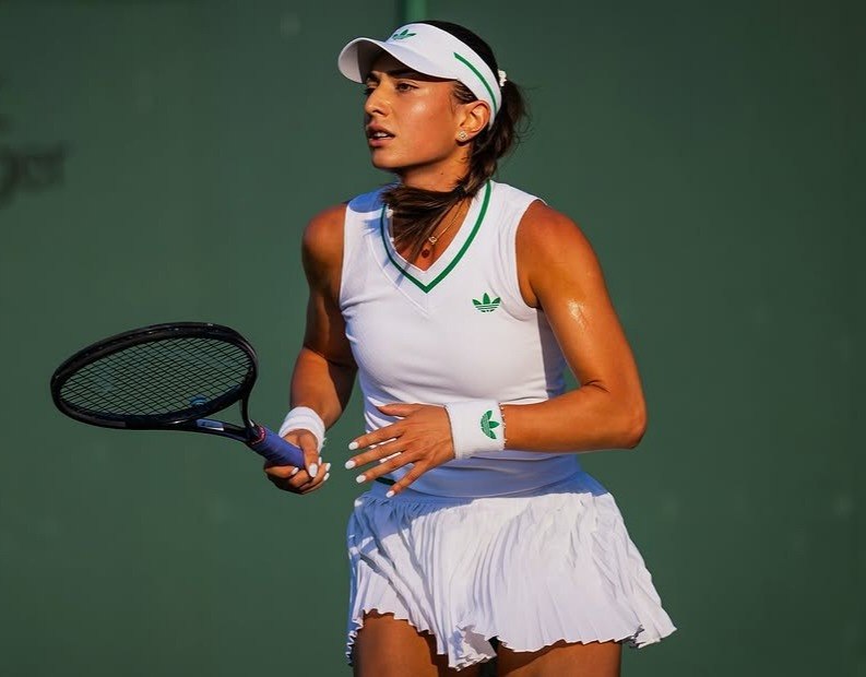 Элина Аванесян с трофеем на турнире ITF W100 в Загребе