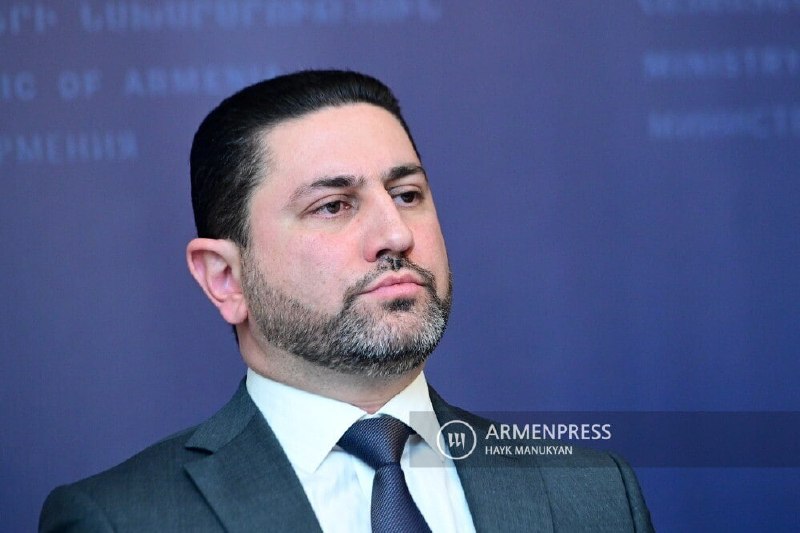 Давид Амбарян назначен руководителем аппарата парламента Армении