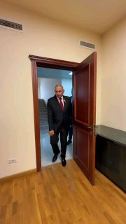 Никол Пашинян представил Давида Тадевосяна как нового министра ВТ промышленности Армении