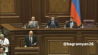 В Артике депутаты отказались от зарплаты, но передумали: вопрос о мотивах и номерах посольства РФ