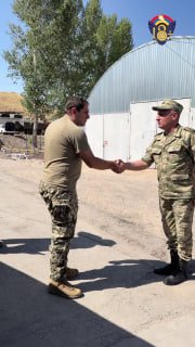 Министр обороны Сурен Папикян проверил дисциплину в воинской части в Артике