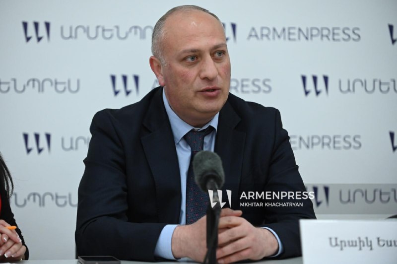Араик Есаян освобожден от должности замминистра труда и соцвопросов Армении
