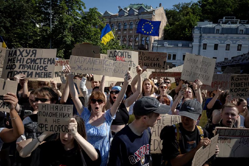 Отставка главы Минобороны Украины Федорова: реакция в Артике и Ширакской области