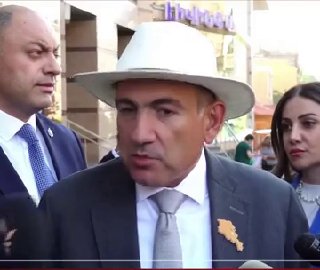 Пашинян опроверг конфликт с Аленом Симоняном на выборах в Артике
